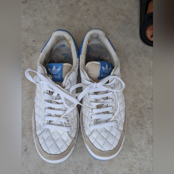 Adidas Rod Laver - Picture 2 of 6